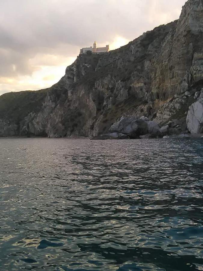 فالكوني B&B La Casa Du Barone المظهر الخارجي الصورة